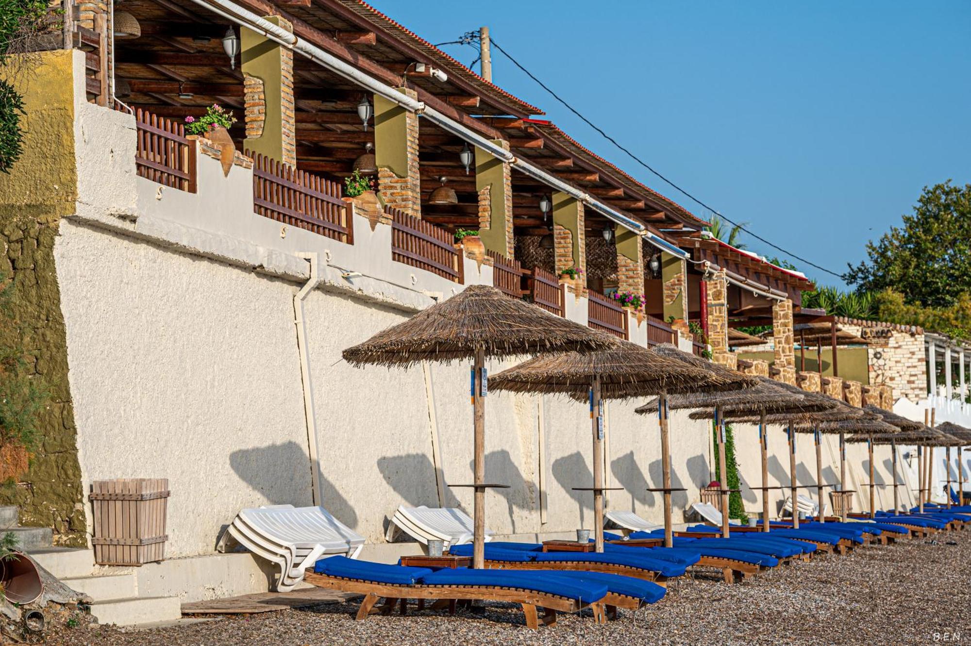 Castella Beach Hotel Alissos Екстериор снимка