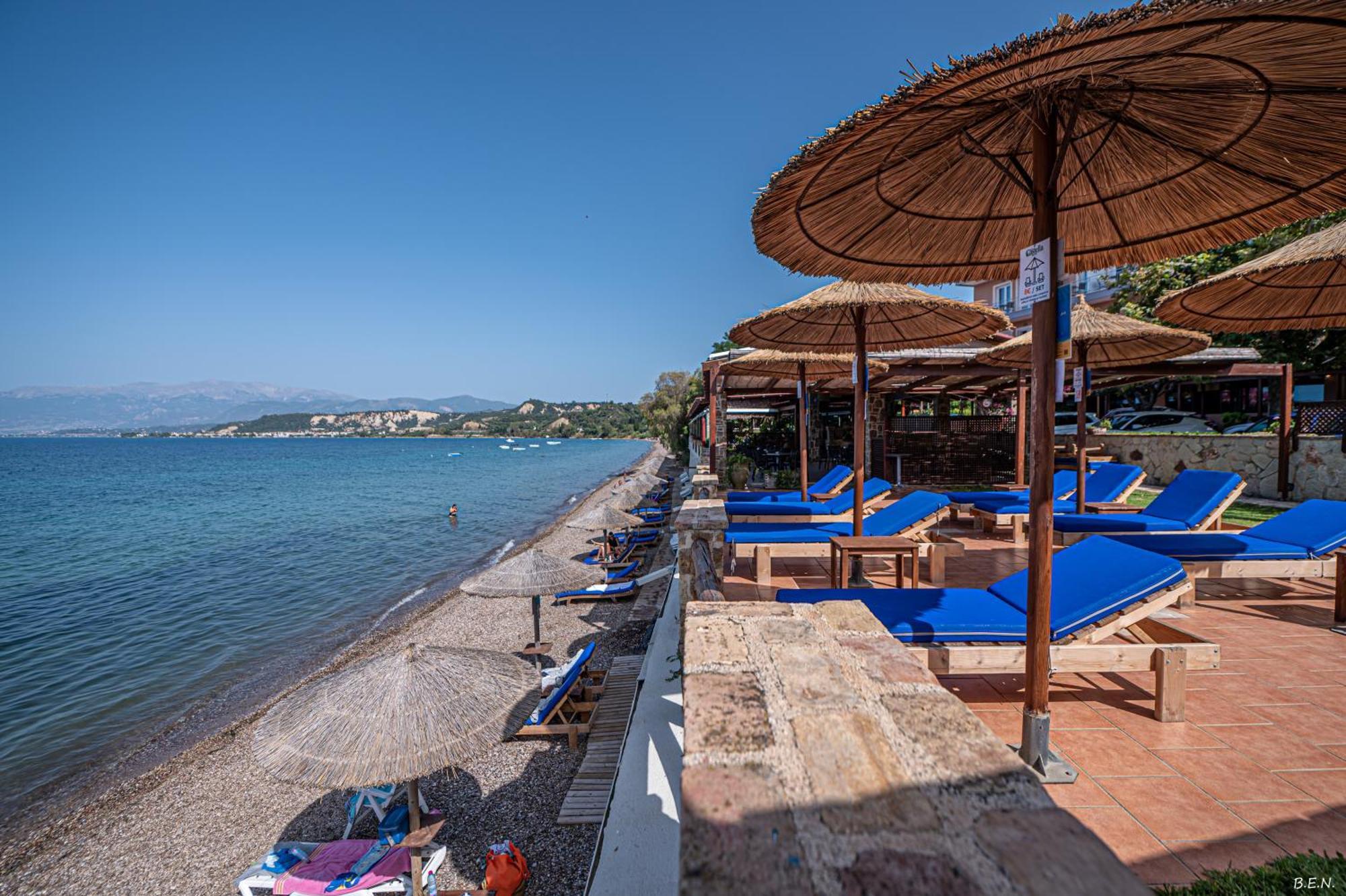 Castella Beach Hotel Alissos Екстериор снимка